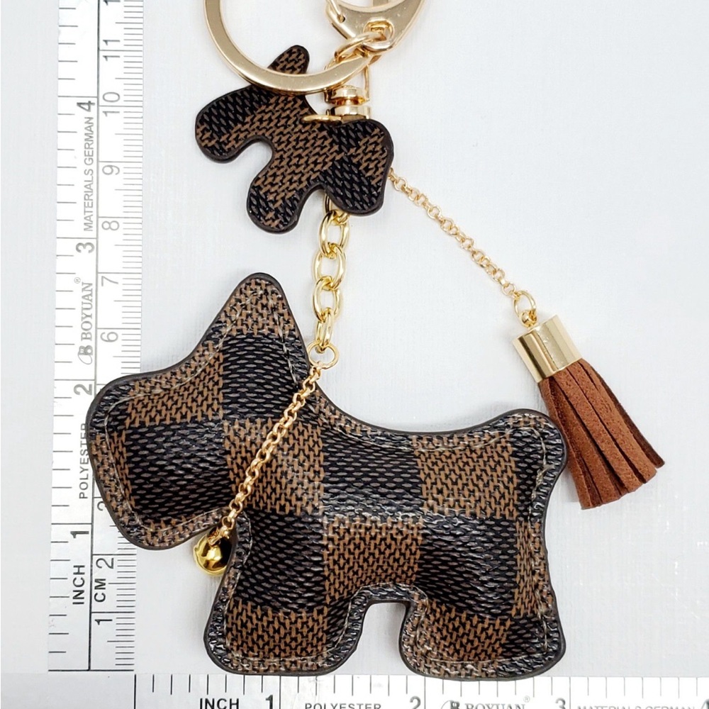 Dog Keychain - image 1
